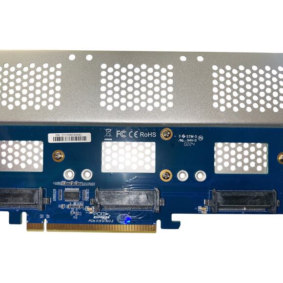 REDLUX PCIe 3.0 to (4) U.2 SFF-8639 Adapter, X16, for 2.5" U.2 NVMe SSD - Picture 3 of 3